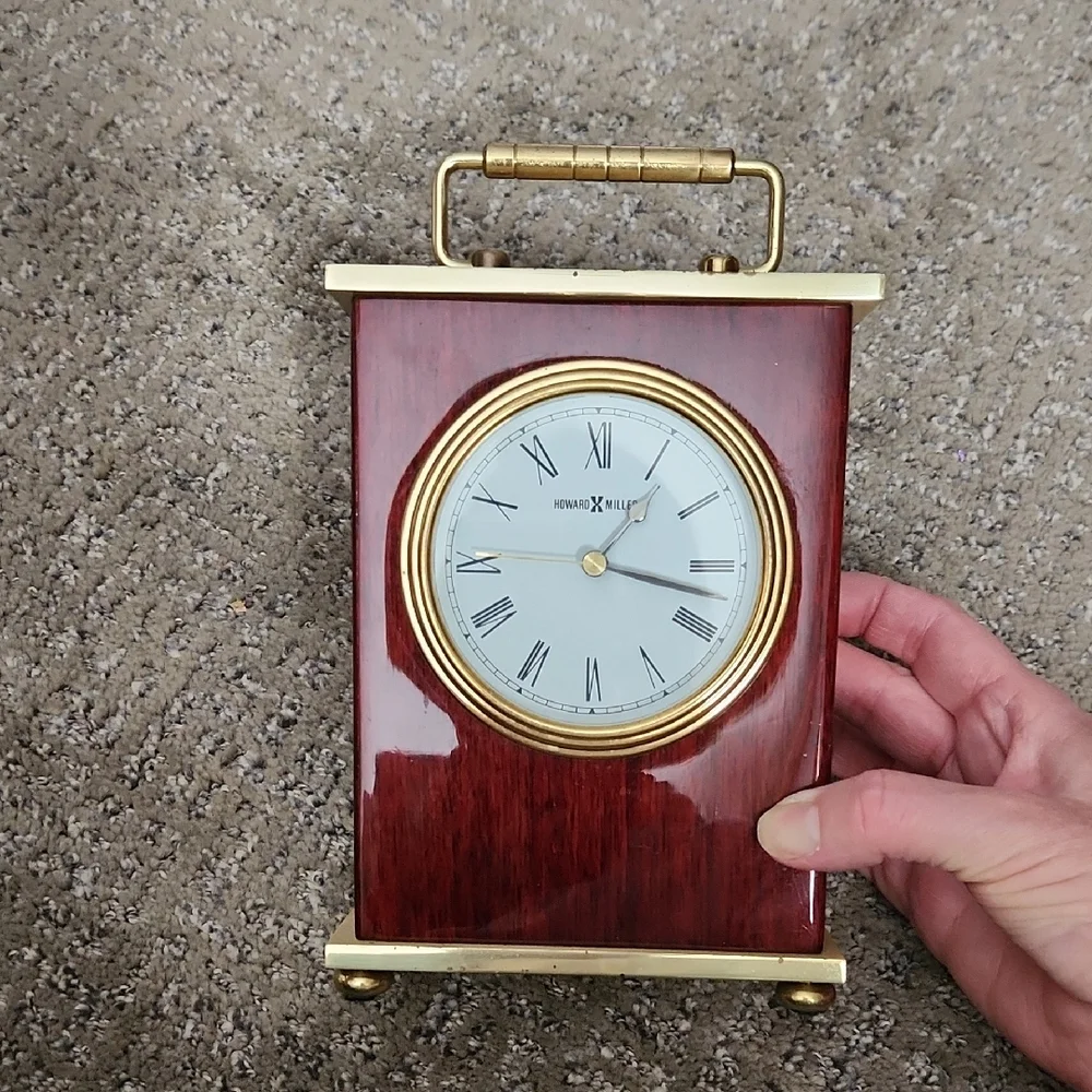 Red and Gold Desk Clock